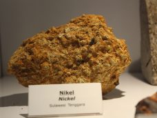 harga nikel dunia